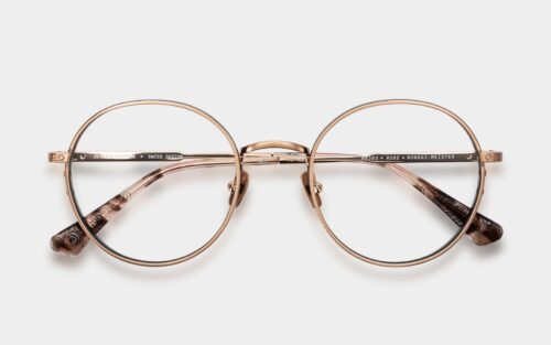 Einstoffen Bonsai-Meister van Einstoffen bij Maison Lunettes