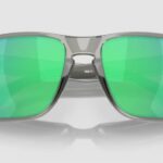 Oakley Holbrook XL van Oakley bij Maison Lunettes