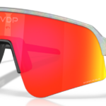 Oakley Sutro Lite Sweep (0OO9465) van Oakley bij Maison Lunettes