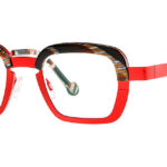Theo Parachute van Theo bij Maison Lunettes