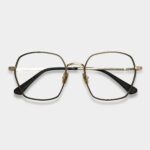 Einstoffen Olfaktoriker van Einstoffen bij Maison Lunettes